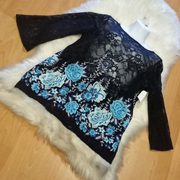 Karen Kane Lace Floral Embroidered  Top - Picture 8 of 14